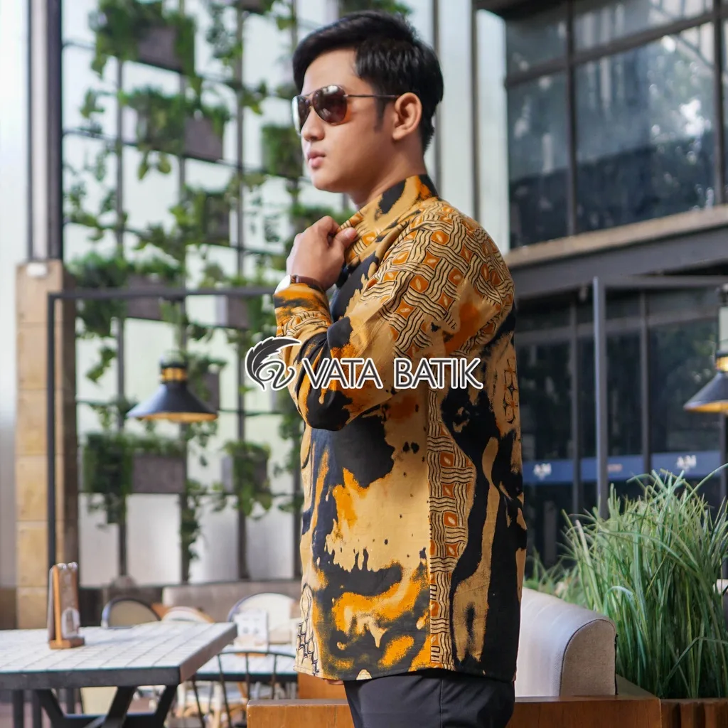 Foto 2 KEMEJA BATIK PRIA LENGAN PANJANG SLIMFIT KATUN PRINTING HEM BAJU SERAGAM KANTOR MO…