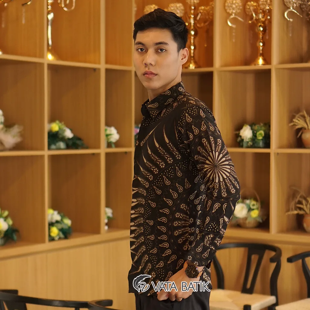 Foto 2 Kemeja Batik Slimfit VATA A13