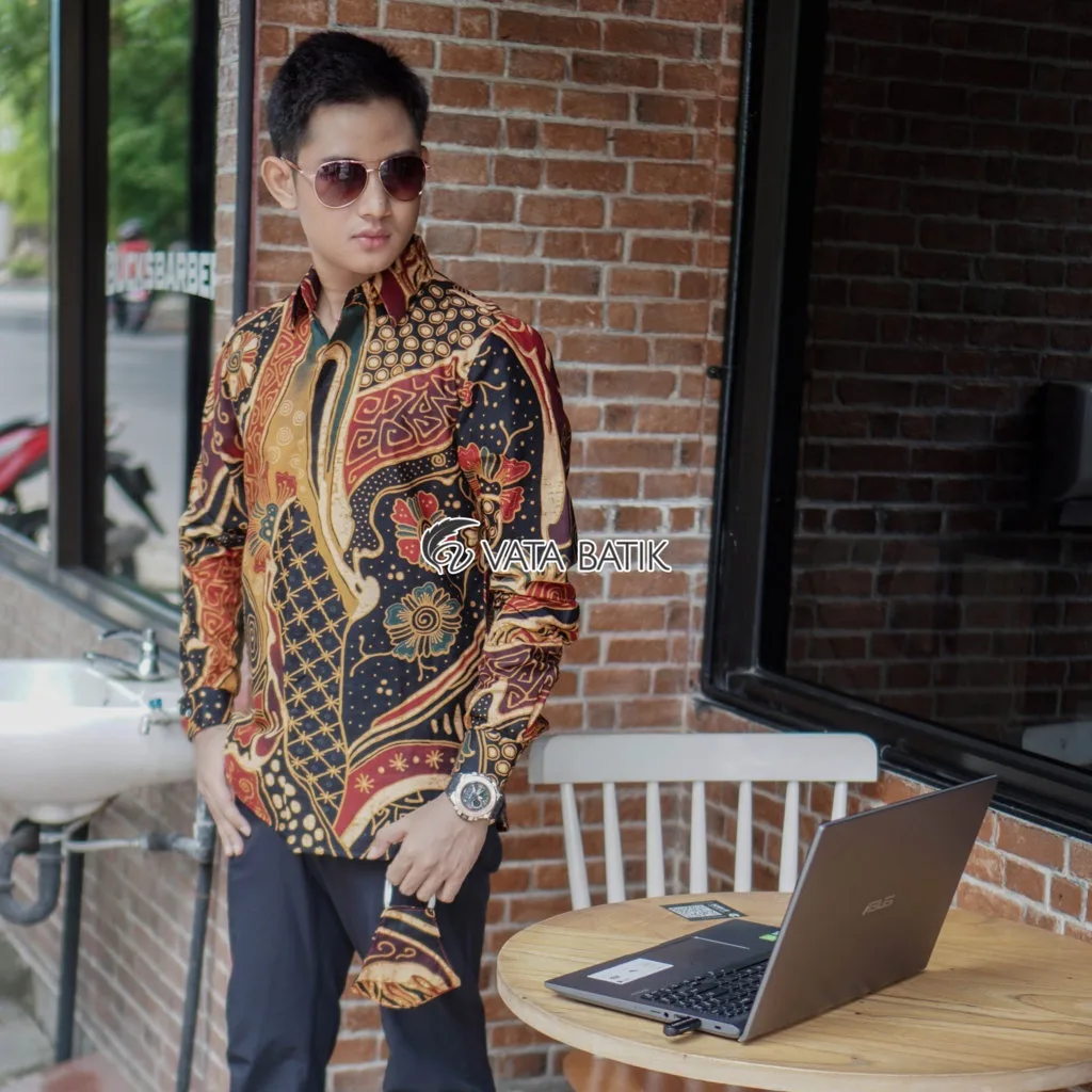 Foto 3 Kemeja Batik Slimfit Premium Vata11P21M