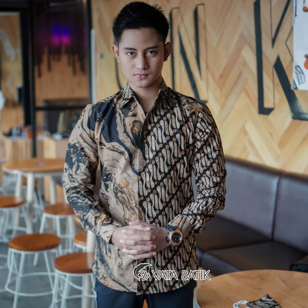 Foto 4 Kemeja Batik Slimfit Premium Vata11P21O