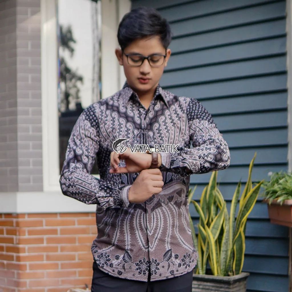Foto 5 Kemeja Batik Slimfit Premium Vata08P21F